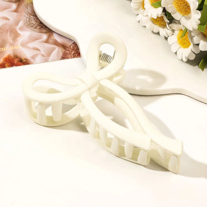 Große Haarklammer Matt – eleganter Haaraccessoire